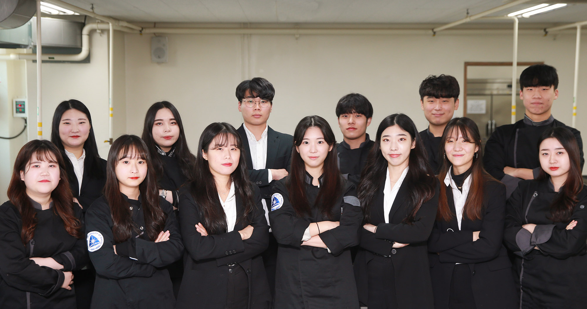 농림축산식품부장관상 및 한국농어촌공사장상을 받은 조리단체팀, 칵테일단체팀 학생들