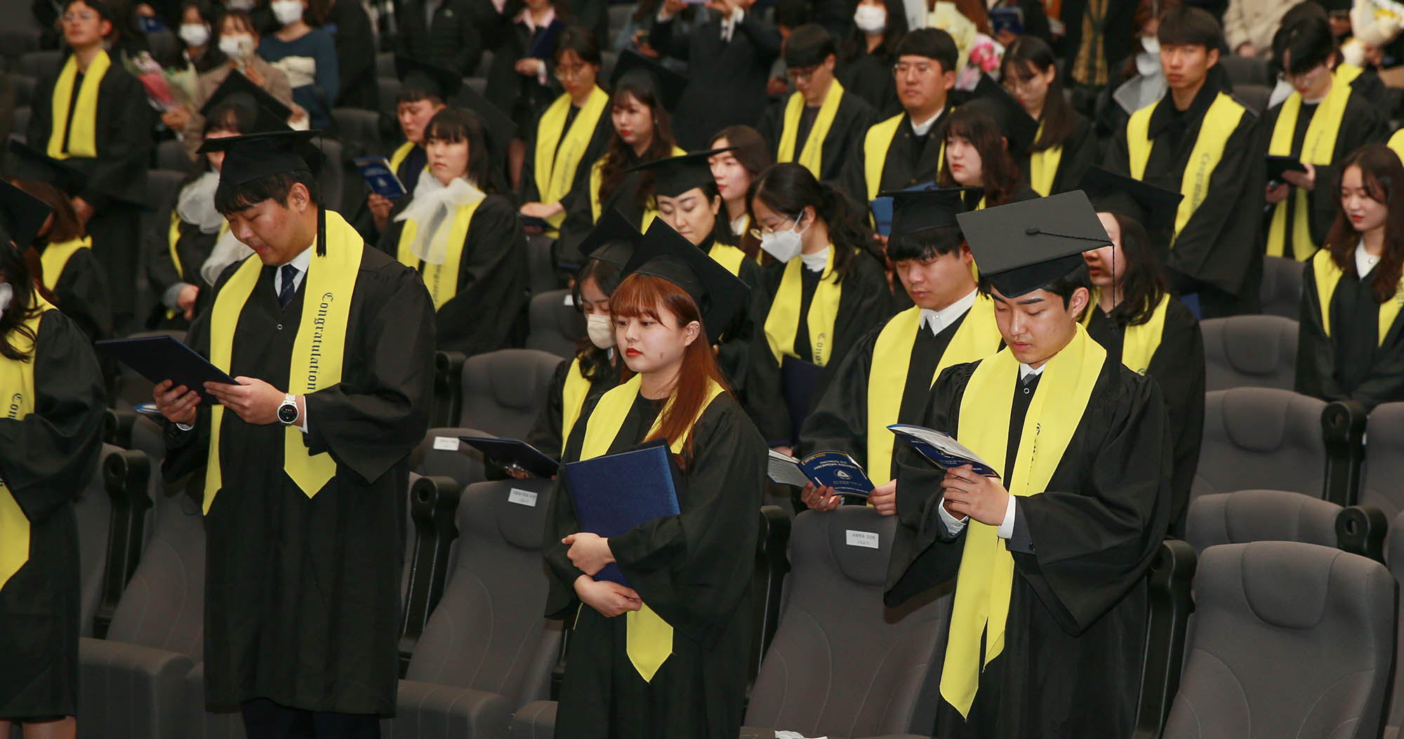 4년만에 전체 대면 졸업식 개최, 2,396명 학위 수여