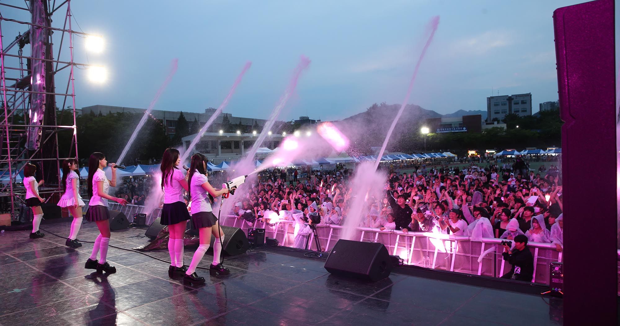 대운동장에서 피어난 청춘, ‘Blueming Festival’